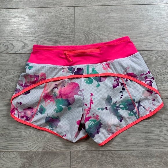 Lululemon Run: Ultra Short II Blurred Blossoms Fossil / Flash - Picture 7 of 16